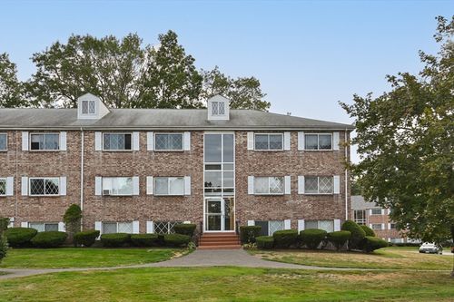 apt-4-54 Fernview Ave, North Andover, MA, 01845-4448 | Card Image