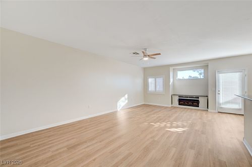 1467 Orange Jubilee Rd, Henderson, NV, 89014-3200 | Card Image