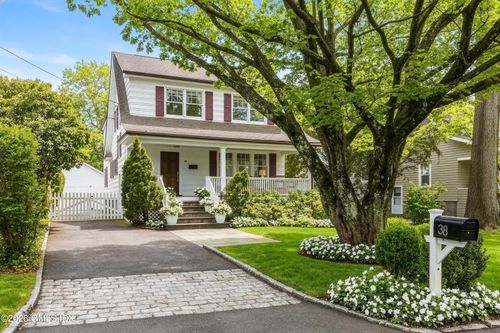 38 Highview Avenue, Old Greenwich, CT, 06870 | Card Image