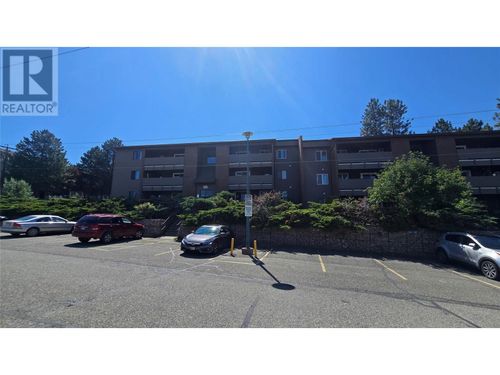 211-44 Whiteshield Cres S, Kamloops, BC, V2E2J1 | Card Image