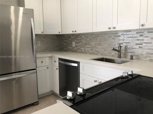 315-7801 Ne 4th Ct, Miami, FL, 33138-4503 | Card Image