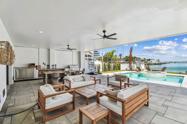 344 Capri Blvd, Townhouse with 5 bedrooms, 5 bathrooms and null parking in TREASURE ISLAND FL | Image 49