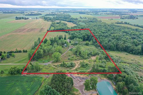 2302 Stiles Rd, Brown City, MI, 48416-9106 | Card Image