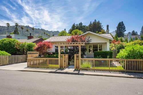 311 Holcomb Avenue, Larkspur, CA, 94939 | Card Image