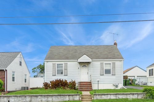 158 Liberty St, South Amboy, NJ, 08879-2242 | Card Image