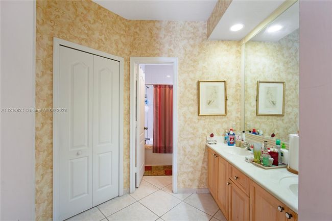 4437 Sw 161 St Path, House other with 3 bedrooms, 2 bathrooms and null parking in Miami FL | Image 19