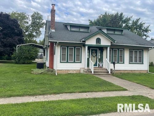 715 N 2nd St, Chillicothe, IL, 61523-1819 | Card Image
