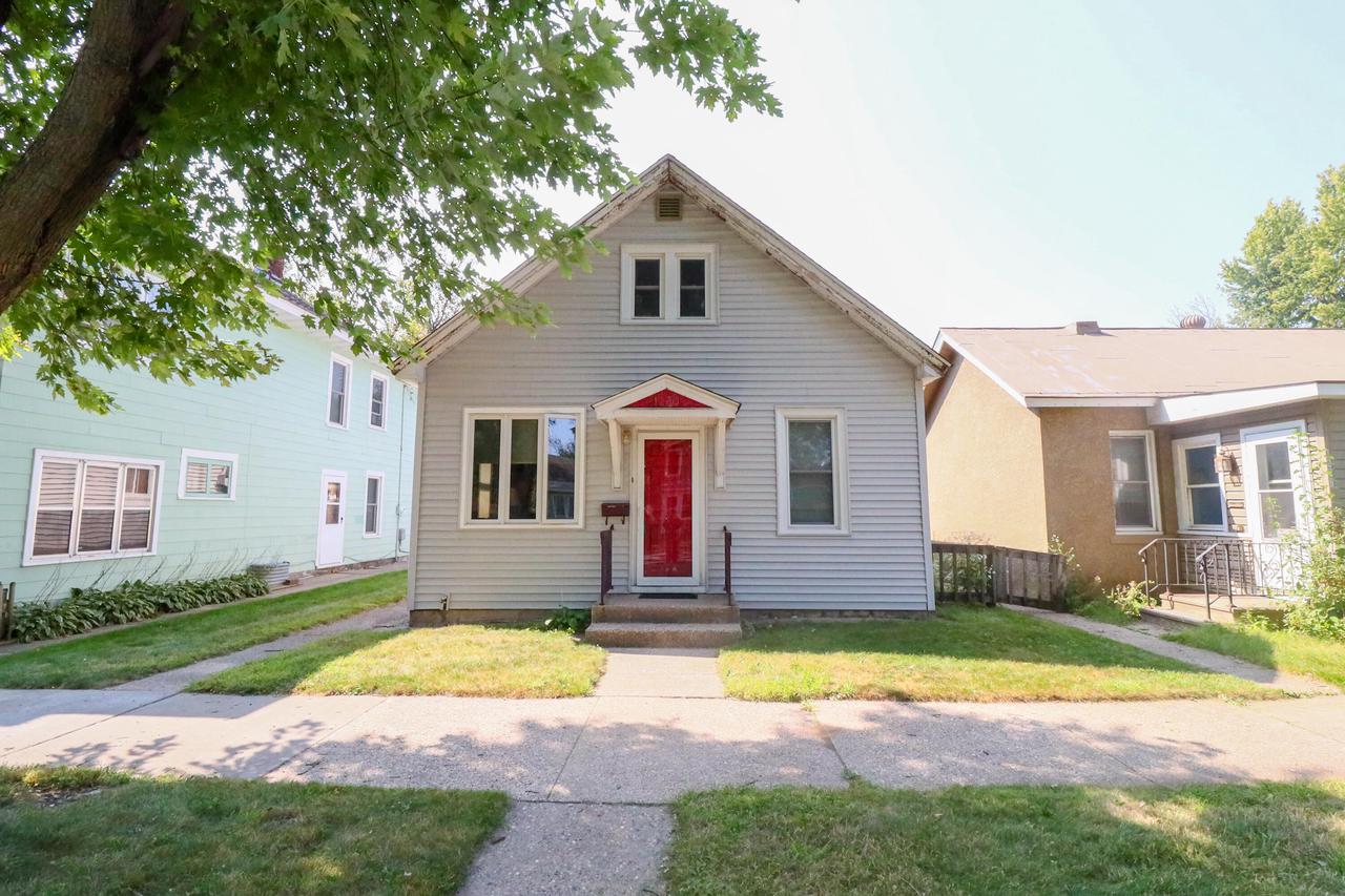 11th St, LA Crosse, WI 54601 #1