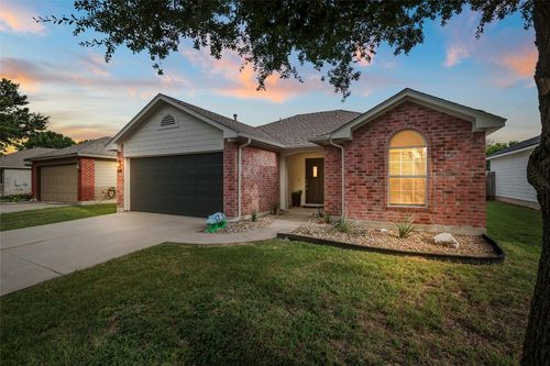 216 Watergate Way, Hutto, TX, 78634-5522 | Card Image