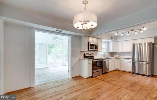 15812 Lazy Day Ln, House other with 4 bedrooms, 3 bathrooms and null parking in DUMFRIES VA | Image 6