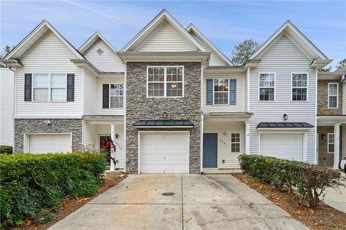 2991 Greyhawk Ln, Cumming, GA, 30040-1221 | Card Image