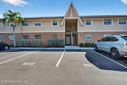 189 Cambridge Ln, MELBOURNE, FL, 32935-3443 | Card Image