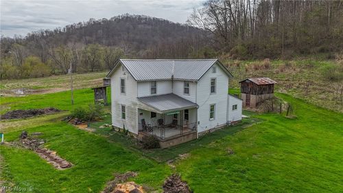 12450 State Route 26, Marietta, OH, 45750-7678 | Card Image