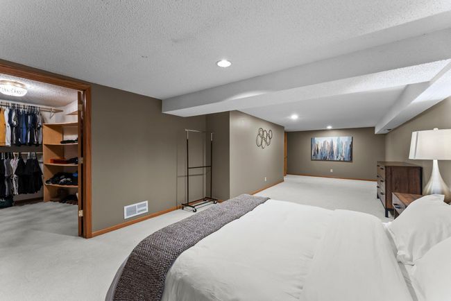 630 E Rum River Dr N, House other with 5 bedrooms, 4 bathrooms and null parking in Cambridge MN | Image 56