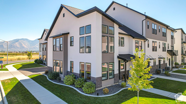 1330 , Payson, UT 84651