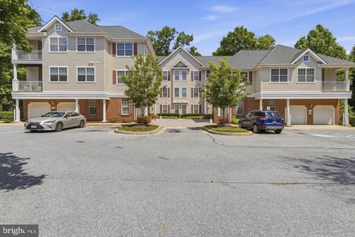 100-9695 Devedente Dr, OWINGS MILLS, MD, 21117-5424 | Card Image