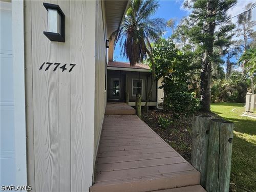 17747 Port Boca Ct, FORT MYERS, FL, 33908-7103 | Card Image