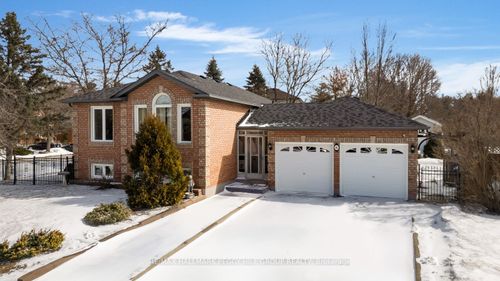 6 Carolyne St, Angus, ON, L3W0J8 | Card Image