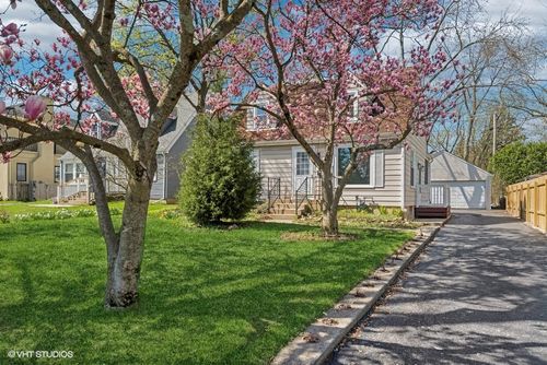 1552 Mccraren Rd, Highland Park, IL, 60035-2715 | Card Image