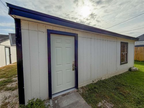 c-8430 Holiday Ln, Houston, TX, 77075-2651 | Card Image