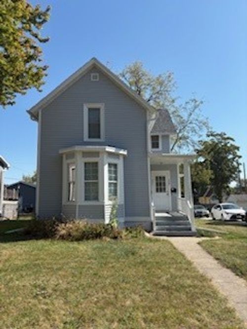2-529/531 6th Street, West Des Moines, IA, 50265 | Card Image