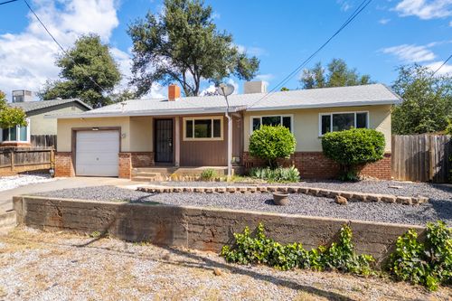 1922 Vale Dr, Redding, CA, 96002-1602 | Card Image
