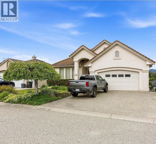 3069 Quail Cres, Kelowna, BC, V1V2A1 | Card Image