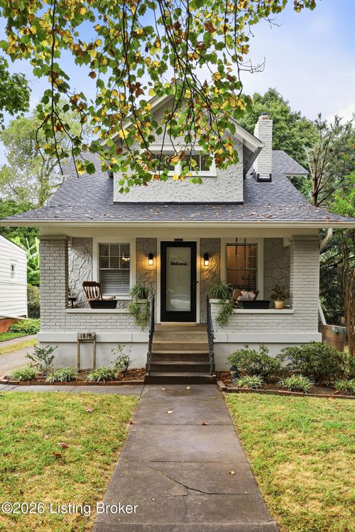 1818 Woodbourne Ave, Louisville, KY, 40205-2148 | Card Image
