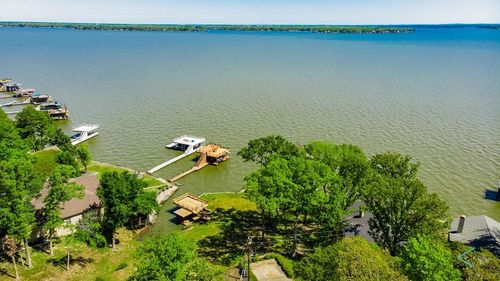 433 Winding Shore Dr, Tool, TX, 75143-2204 | Card Image