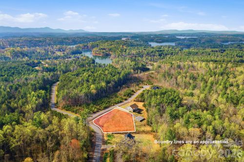 2018 Starlight Ln, Morganton, NC, 28655-5984 | Card Image