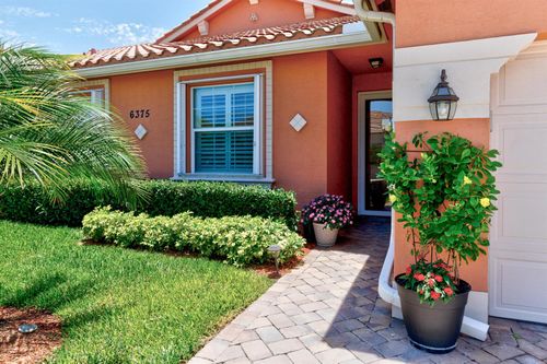 103c-6375 Oxford, Vero Beach, FL, 32966 | Card Image