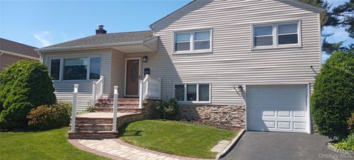 2669 Grayson Drive, Hempstead, NY, 11554 | Card Image