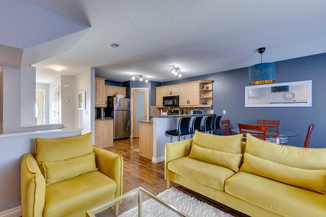 23 Chaparral Ridge Terr Se, Townhouse with 3 bedrooms, 3 bathrooms and 2 parking in Calgary AB | Image 12