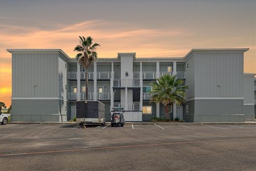 b9-1107 S 11th St, Port Aransas, TX, 78373-5706 | Card Image