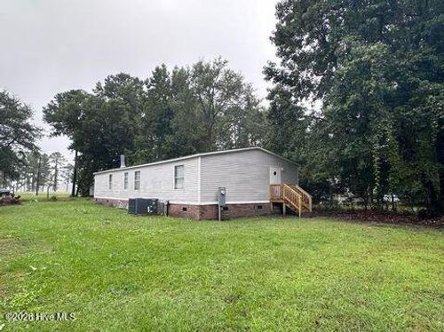 11 Marlette St, Hubert, NC, 28539-3683 | Card Image