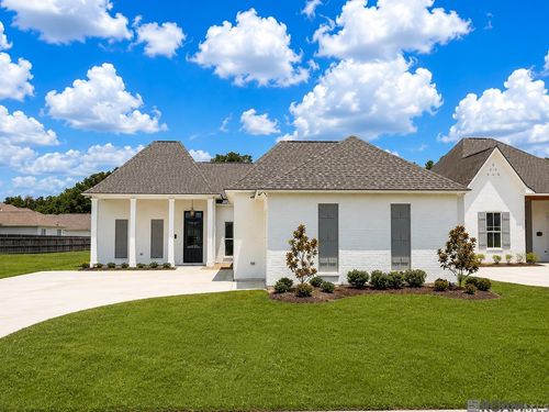 38158 Sweet Briar Dr, Prairieville, LA, 70769-2914 | Card Image
