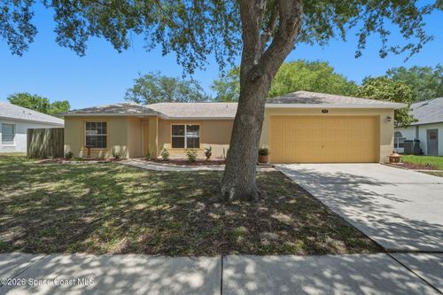 2005 Lansing St, Melbourne, FL, 32935-2173 | Card Image