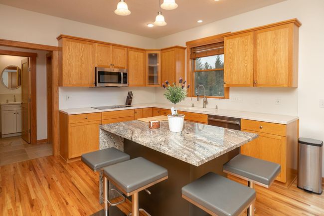 12-web-or-mls-12-Kitchen.jpg | Image 12