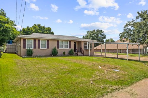 506 Short St, Daingerfield, TX, 75638-2030 | Card Image