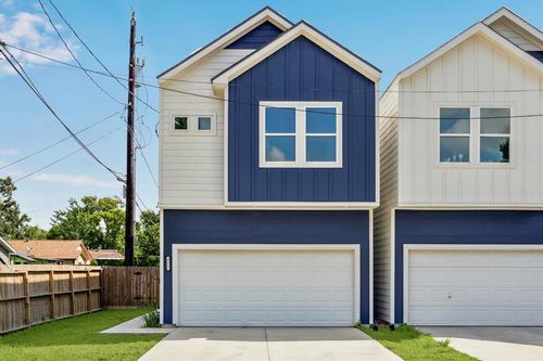 4211 Faulkner St, Houston, TX, 77021-4884 | Card Image