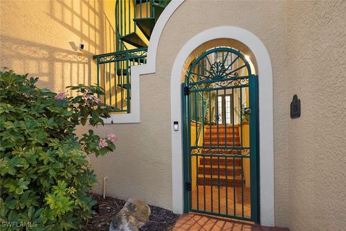 3-1160 Clam Ct, Naples, FL, 34102-0529 | Card Image