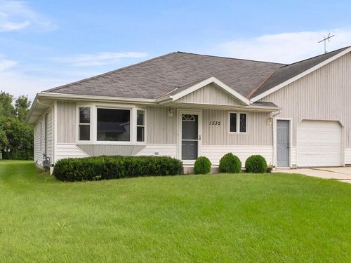 1532 Falcon Way, Sheboygan Falls, WI, 53085-3332 | Card Image