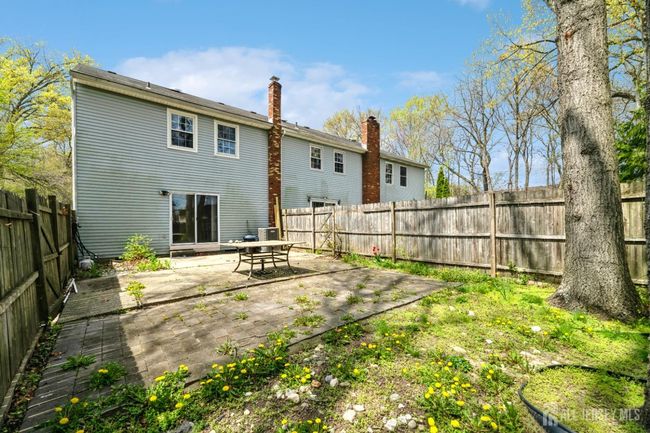 44 Townsend Dr, Townhouse with 3 bedrooms, 3 bathrooms and null parking in Matawan NJ | Image 22