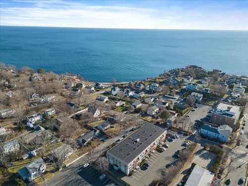 2j-2 Ocean Ave, Gloucester, MA, 01930 | Card Image