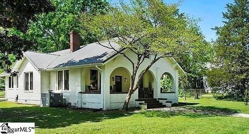 501 N Adair St, Clinton, SC, 29325-2001 | Card Image