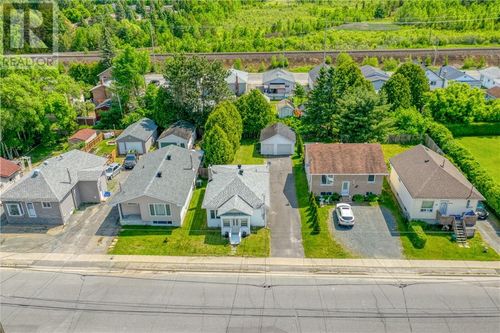 67 Caruso St, Coniston, ON, P0M1M0 | Card Image