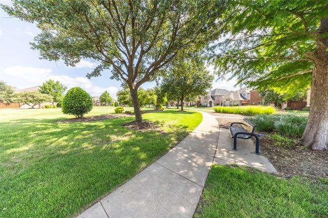 View of home's community with a lawn and a residential view | Image 32