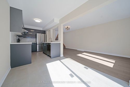 37-1575 S Parade Crt, Mississauga, ON, L5M6E9 | Card Image