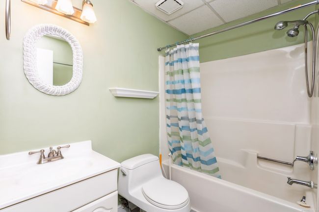 APT-214 - 92 Main St, Condo with 2 bedrooms, 2 bathrooms and 2 parking in Deep River CT | Image 12
