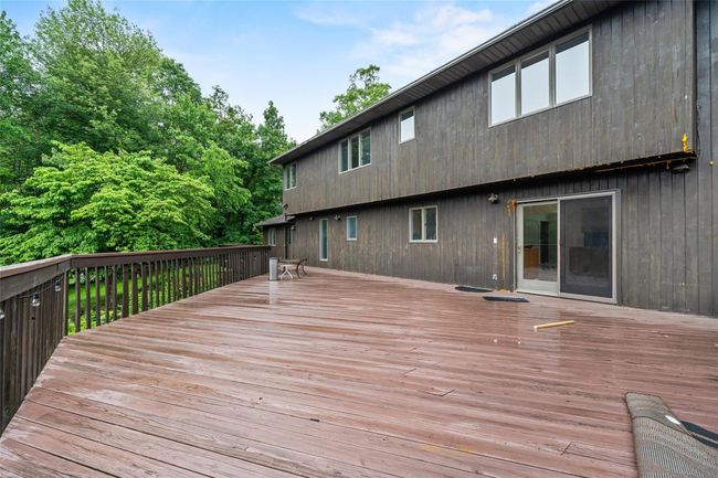 View of wooden terrace | Image 34